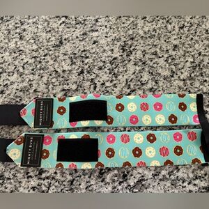 Mighty Buns Donut Patterned Workout Straps